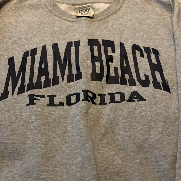 Pacific & Co Miami Beach Crewneck - Picture 3 of 3